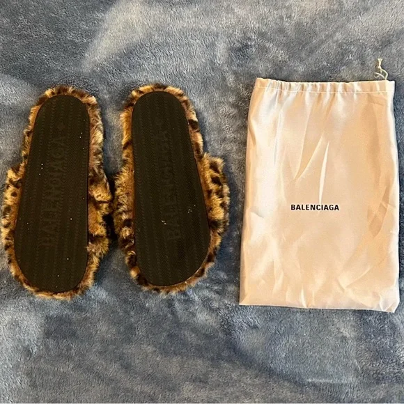 Balenciaga Brown Leopard Faux Fur Slide Slippers - Picture 3 of 3